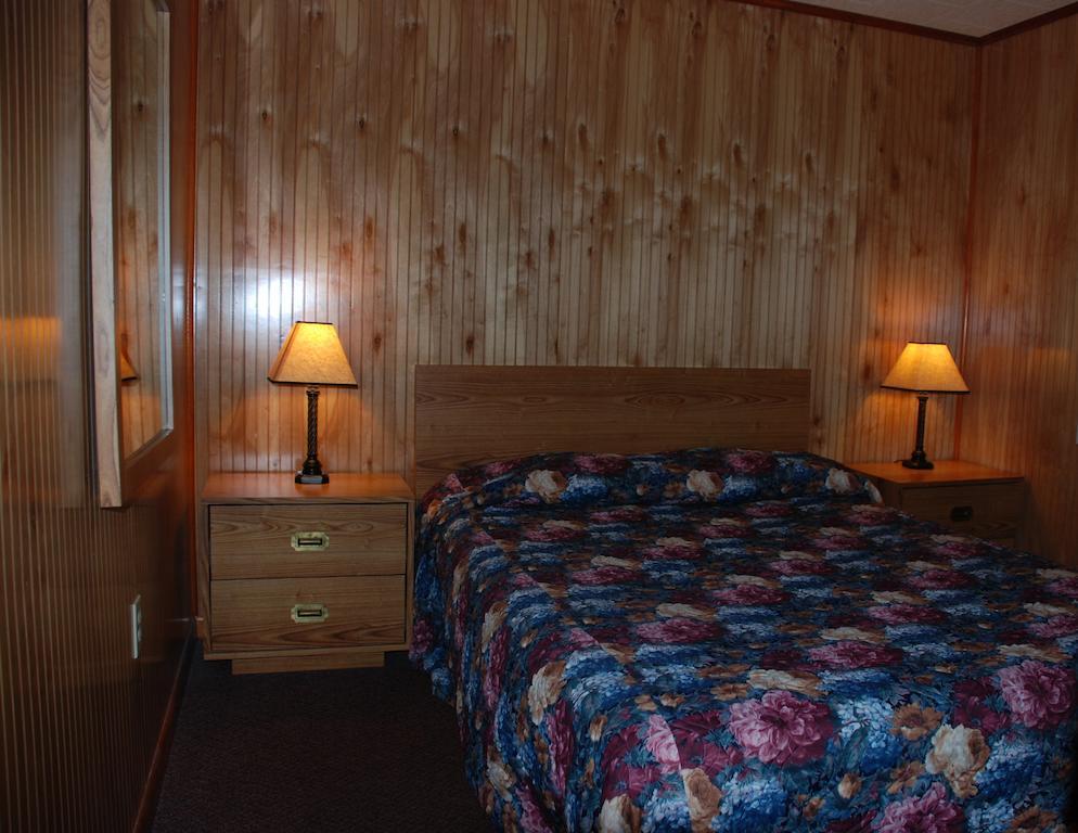 Flamingo Resort On Lake George Diamond Point Rom bilde