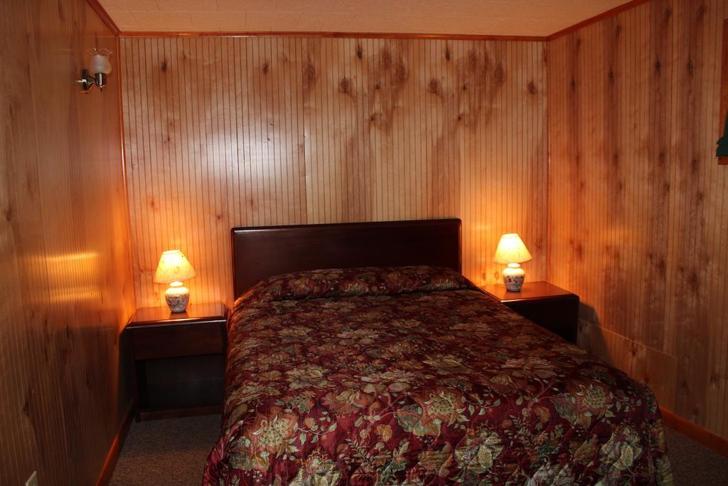 Flamingo Resort On Lake George Diamond Point Rom bilde