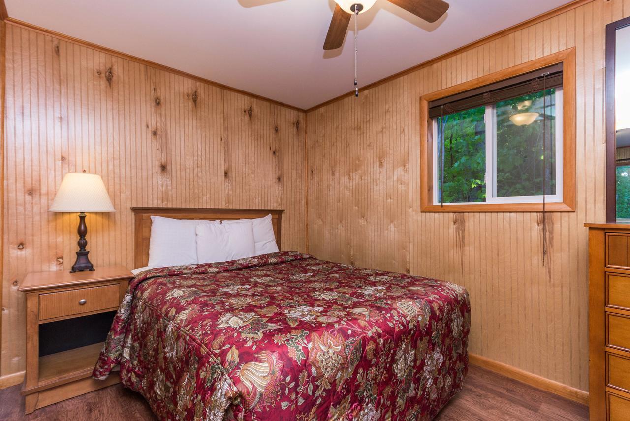 Flamingo Resort On Lake George Diamond Point Eksteriør bilde